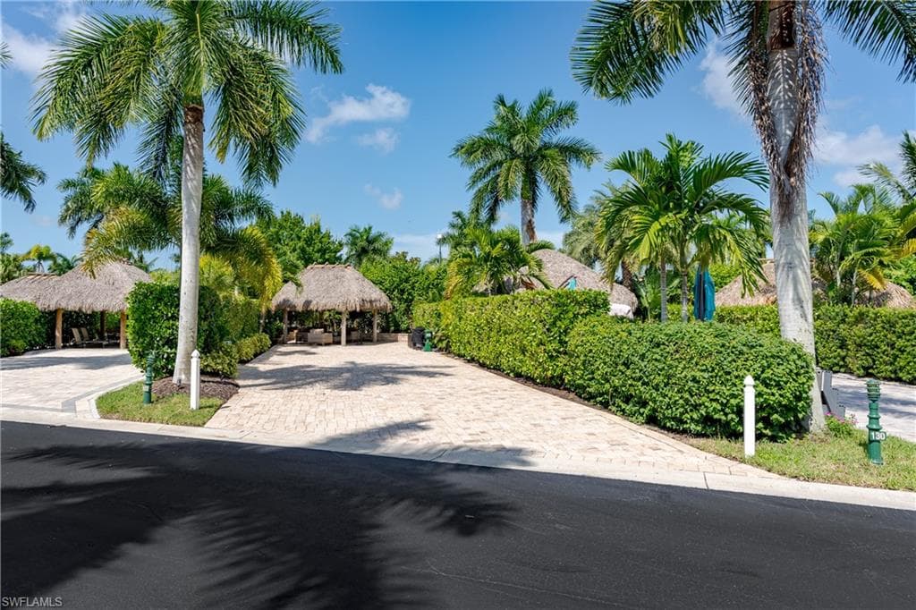 13565 Snapper LN, NAPLES FL 34114-15