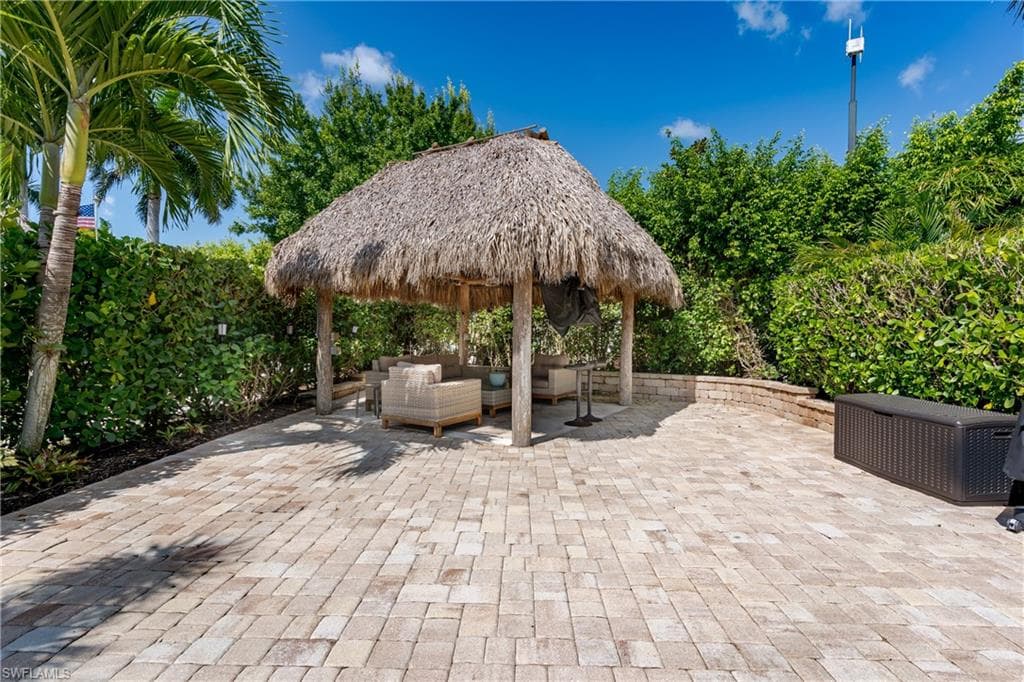 13565 Snapper LN, NAPLES FL 34114-19