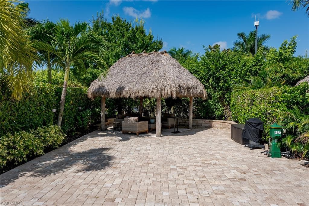 13565 Snapper LN, NAPLES FL 34114-23