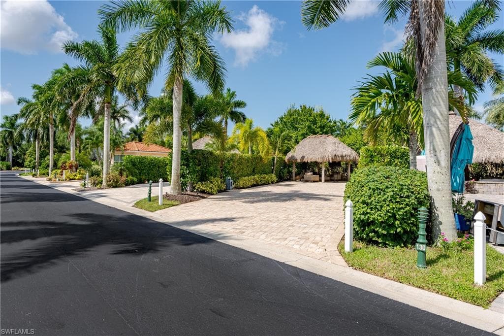 13565 Snapper LN, NAPLES FL 34114-14