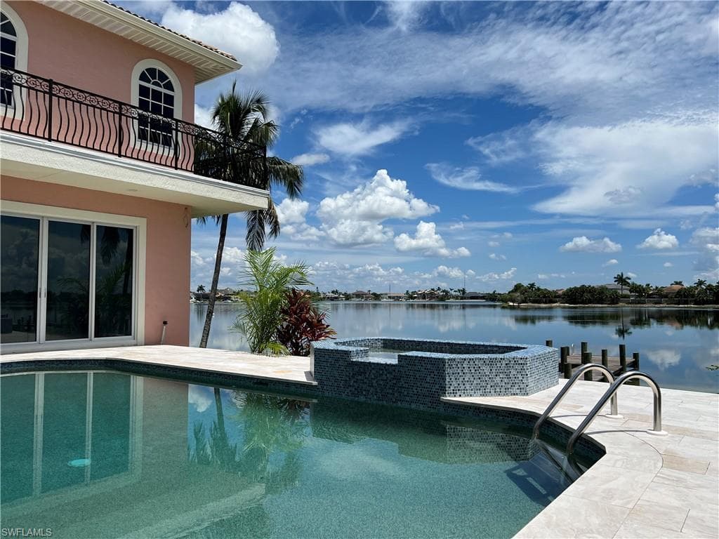 5460 Harborage DR, FORT MYERS FL 33908-12