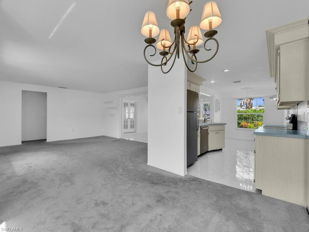 36 Lanai CIR # 36, NAPLES FL 34112-15