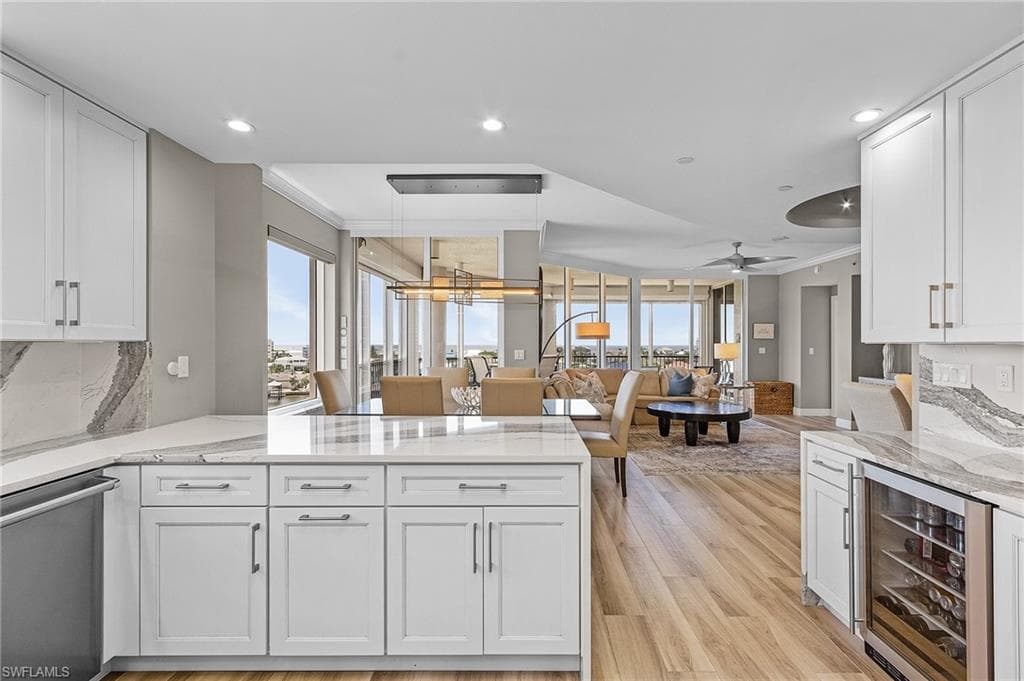 4192 Bay Beach LN # 861, FORT MYERS BEACH FL 33931-12