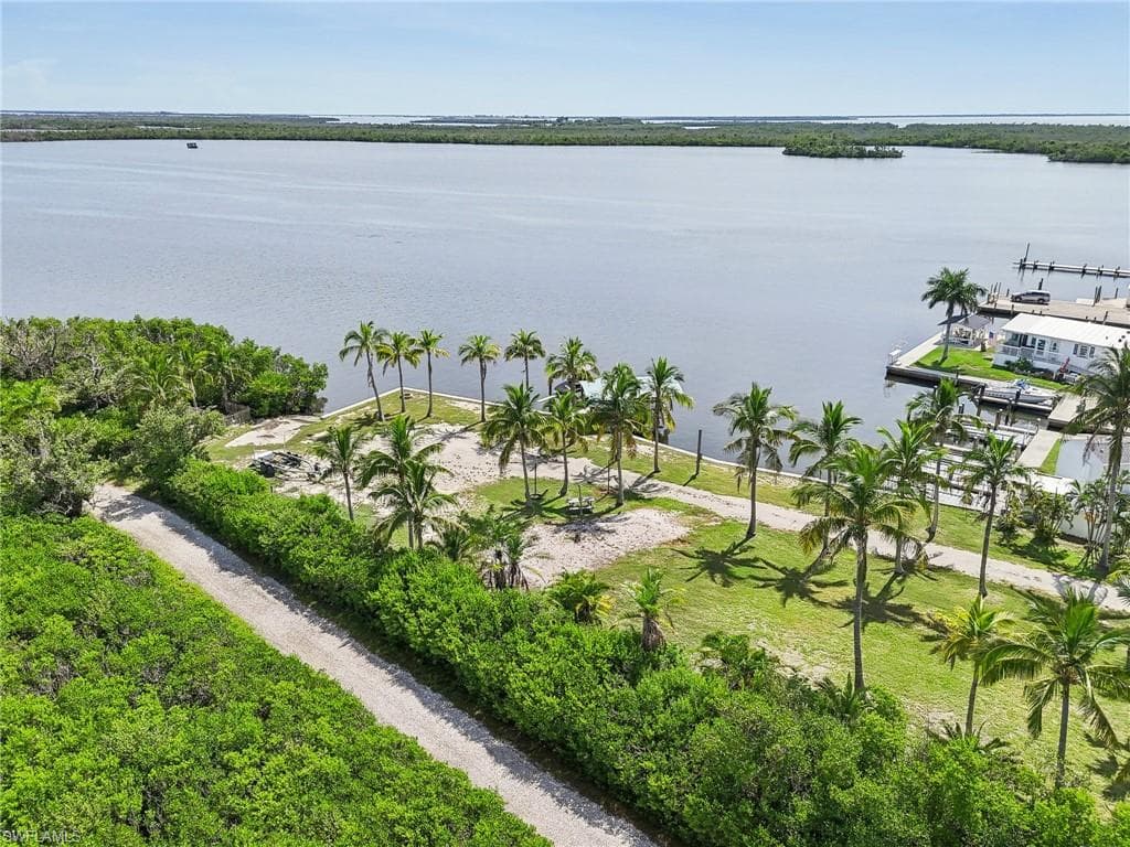 8335 Main ST, BOKEELIA FL 33922-45