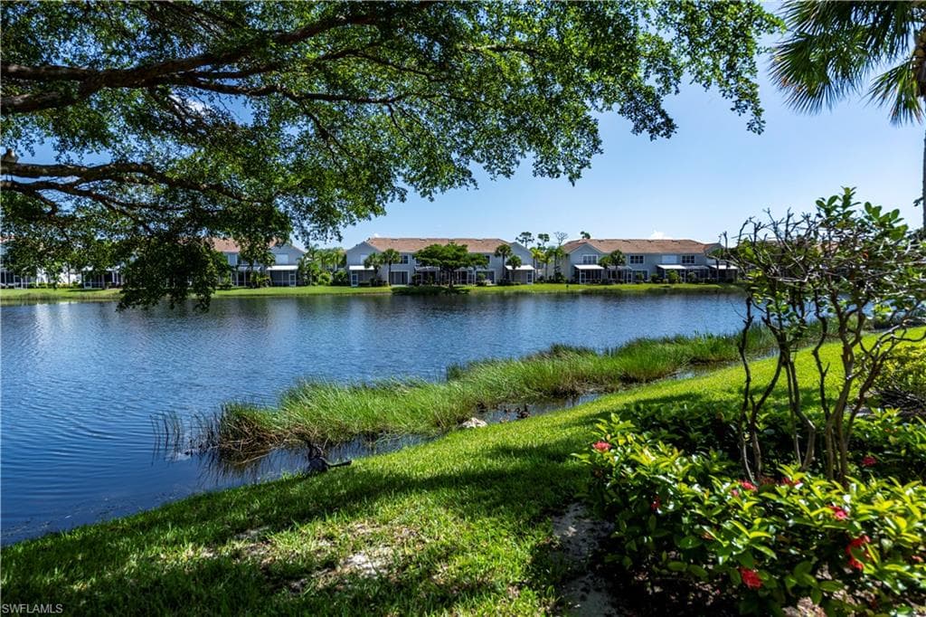 8431 Village Edge CIR # 3, FORT MYERS FL 33919-48