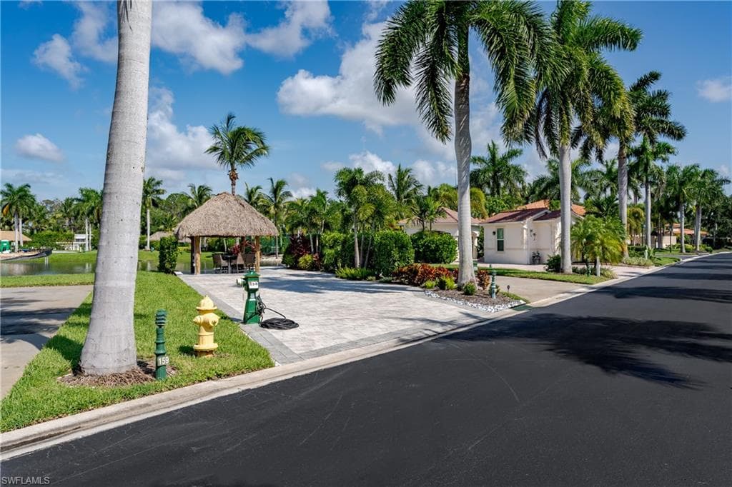 13453 Ladyfish LN, NAPLES FL 34114-25