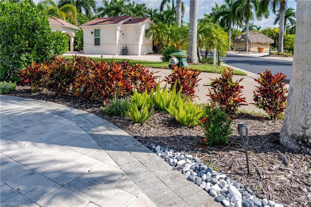 13453 Ladyfish LN, NAPLES FL 34114-19