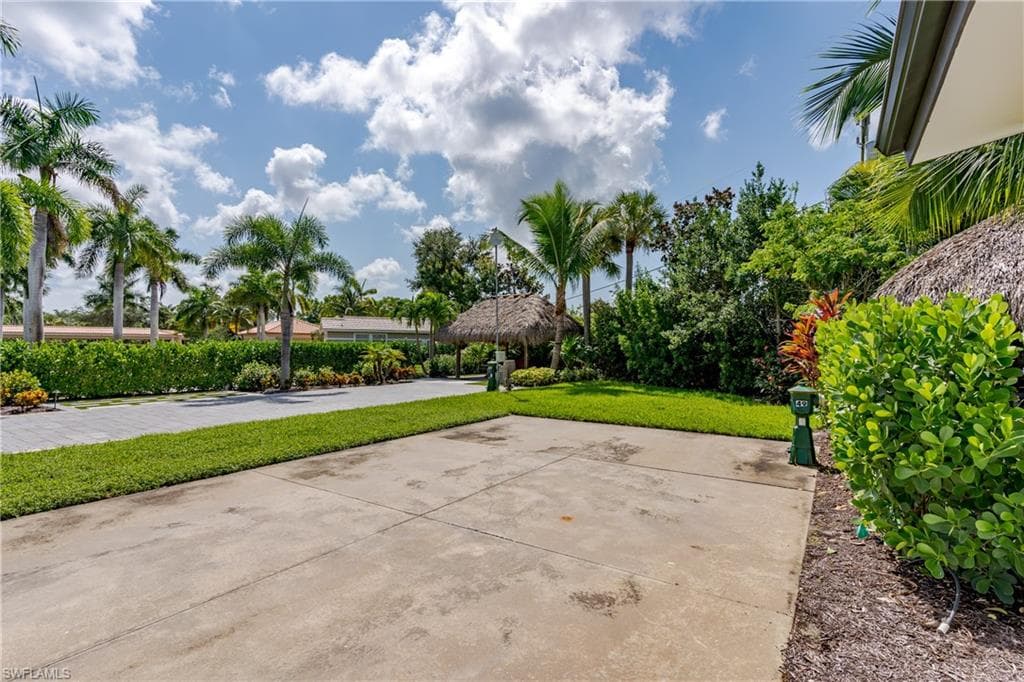 13499 Snook CIR, NAPLES FL 34114-15
