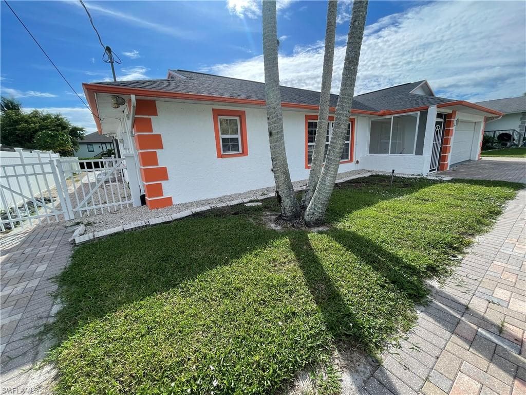 27286 High Seas LN, BONITA SPRINGS FL 34135-1
