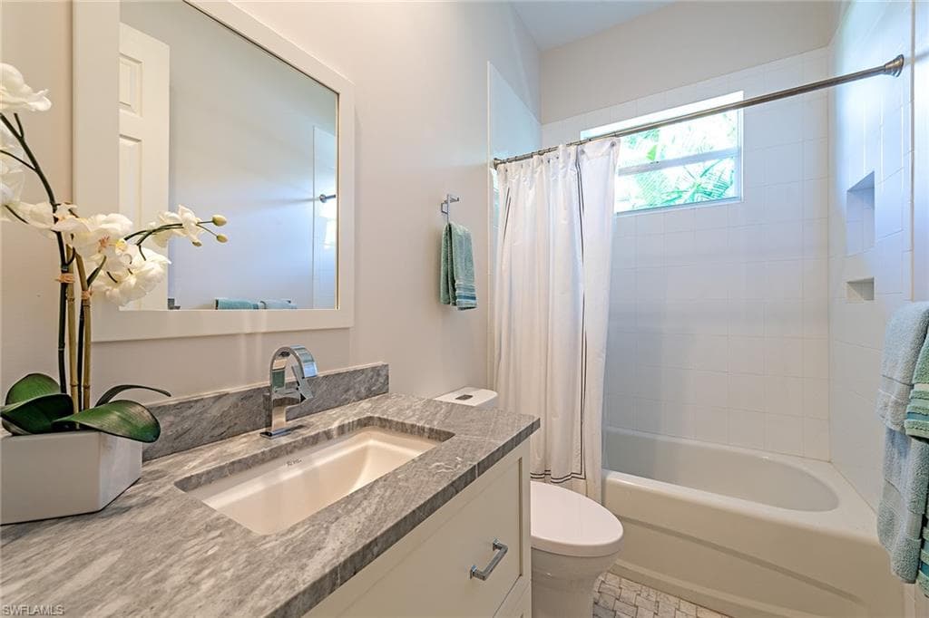 4980 Rustic Oaks CIR, NAPLES FL 34105-10