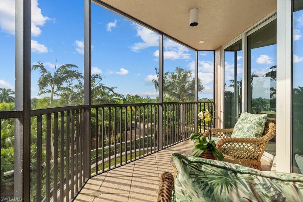 1060 Borghese LN # 205, NAPLES FL 34114-41