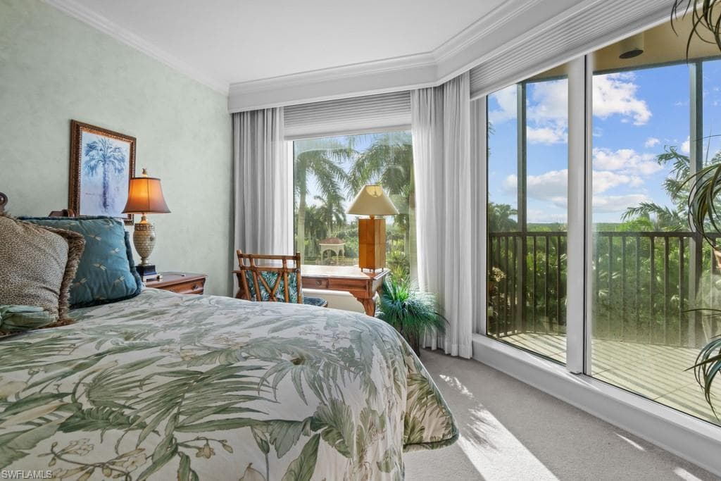 1060 Borghese LN # 205, NAPLES FL 34114-21