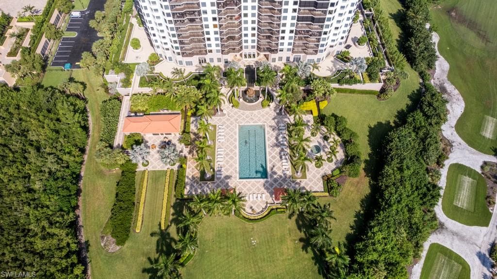 1060 Borghese LN # 205, NAPLES FL 34114-48