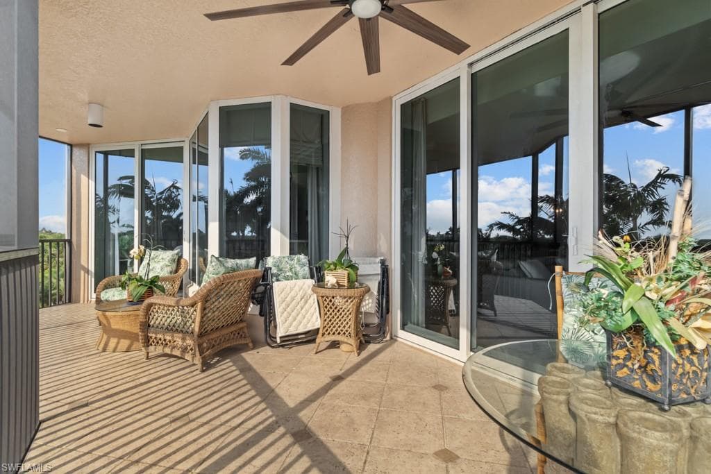 1060 Borghese LN # 205, NAPLES FL 34114-40