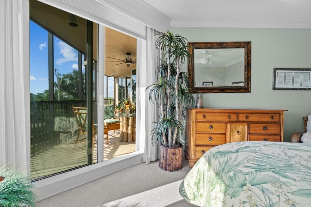 1060 Borghese LN # 205, NAPLES FL 34114-24
