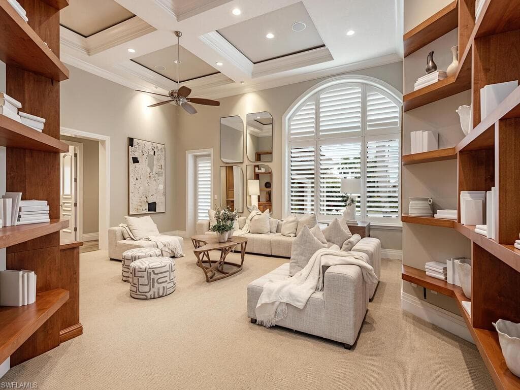 2835 SILVERLEAF LN, NAPLES FL 34105-4