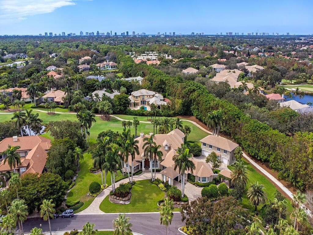 2835 SILVERLEAF LN, NAPLES FL 34105-24