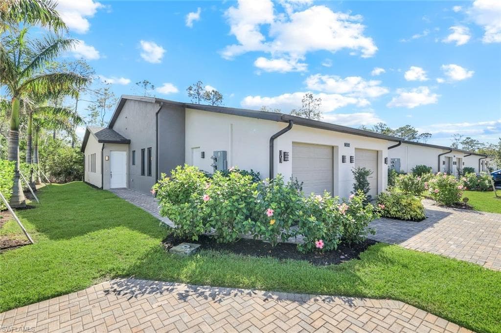 5768 Jasper Way # 101, NAPLES FL 34112-19