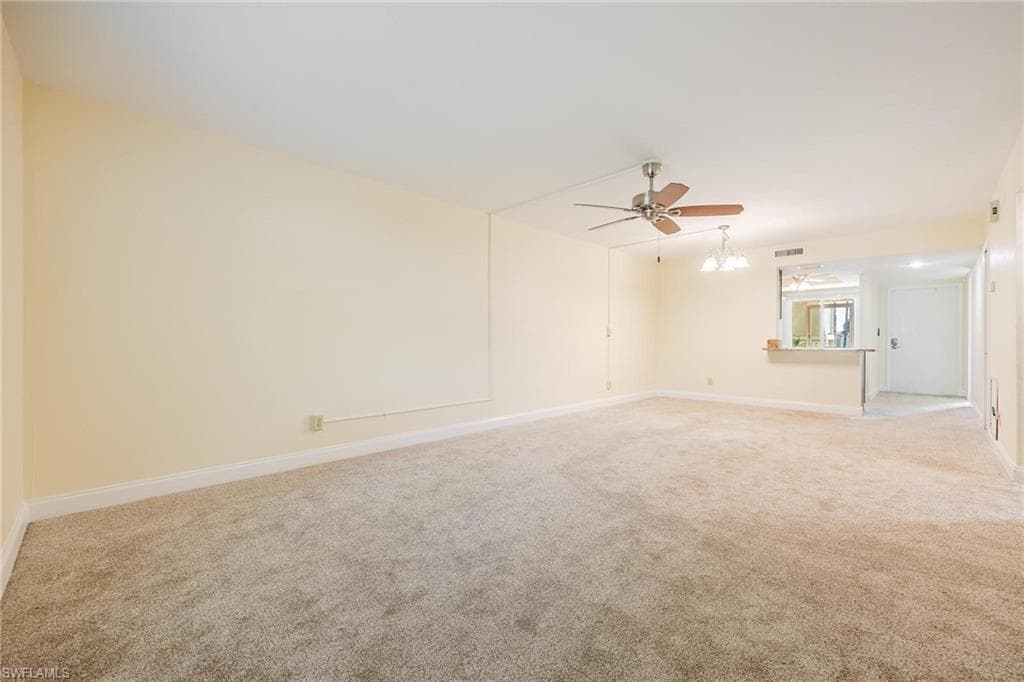 2504 SE 16th PL 101-6