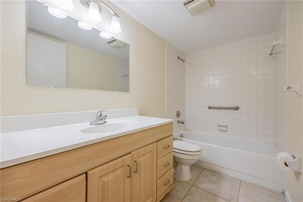 2504 SE 16th PL 101-13