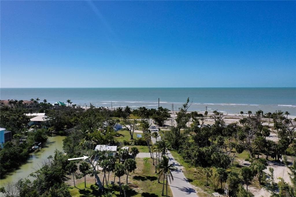 2490 Coconut DR, SANIBEL FL 33957-3