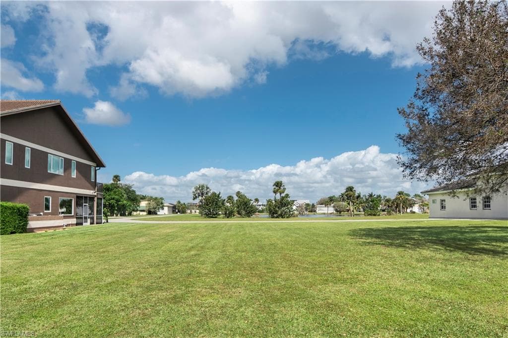 4072 SKYWAY DR LOT#44, NAPLES FL 34112-4