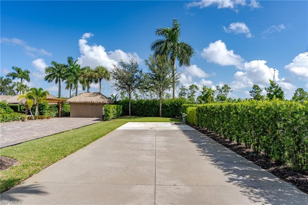 13611 Snook CIR, NAPLES FL 34114-5