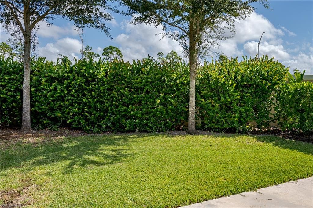 13611 Snook CIR, NAPLES FL 34114-18