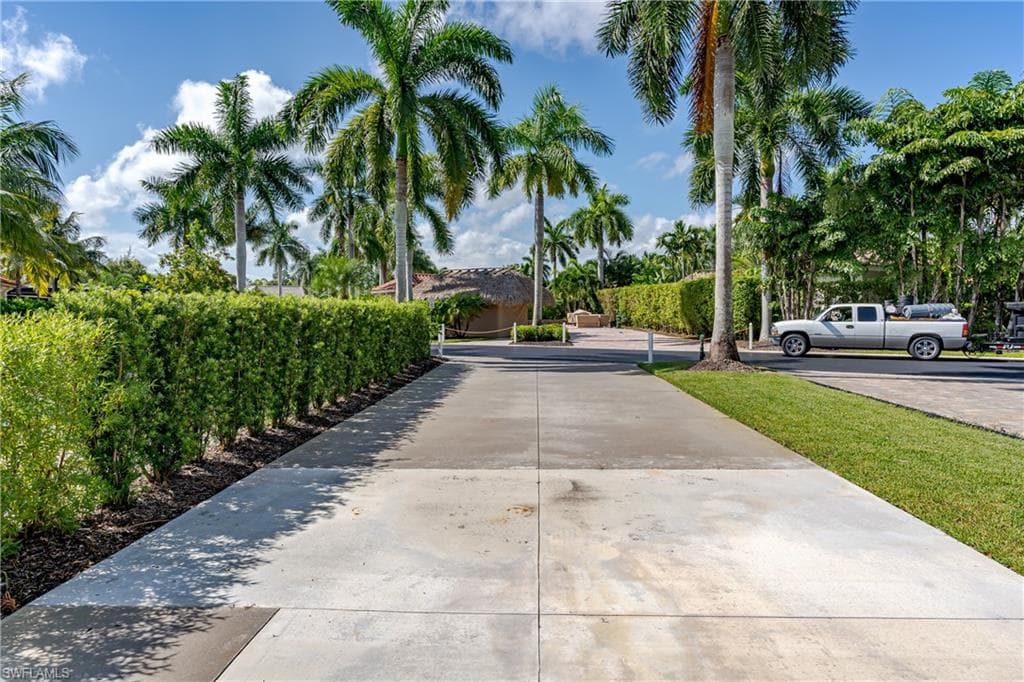 13611 Snook CIR, NAPLES FL 34114-30