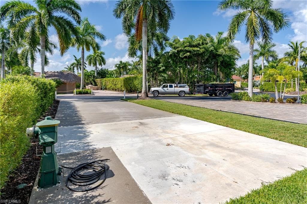 13611 Snook CIR, NAPLES FL 34114-28
