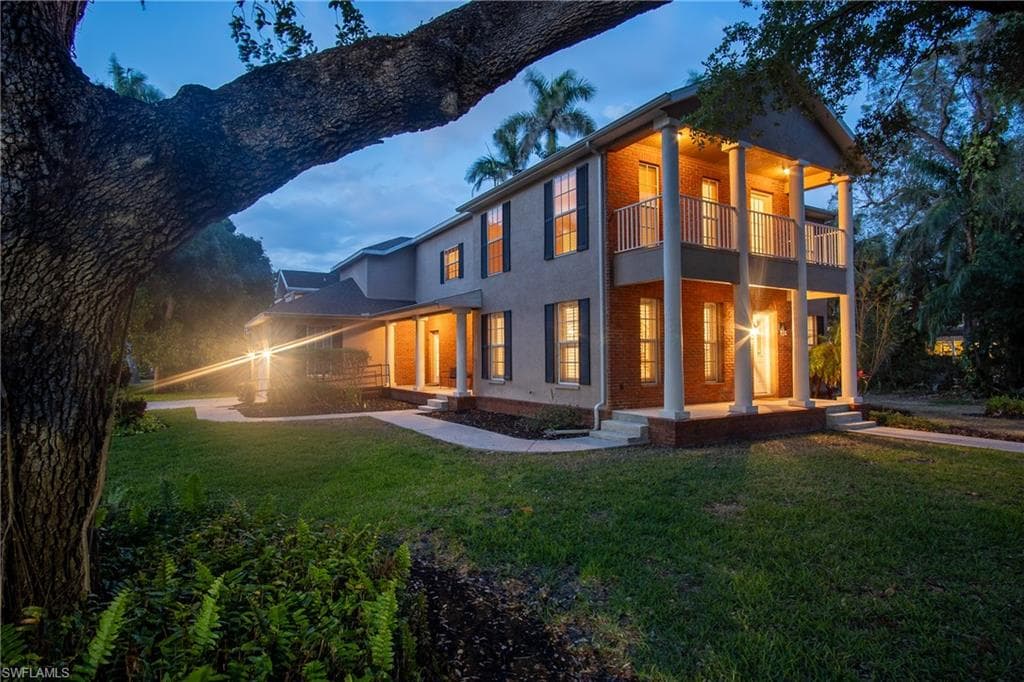 3751 McKinley AVE, FORT MYERS FL 33901-1