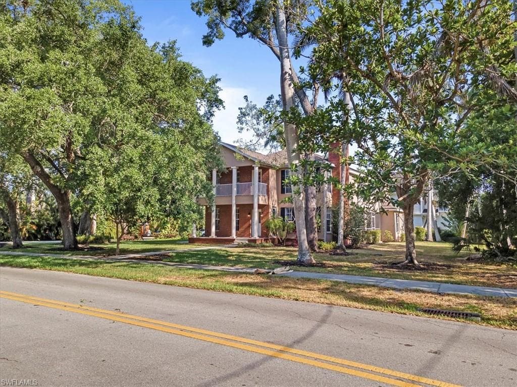 3751 McKinley AVE, FORT MYERS FL 33901-45