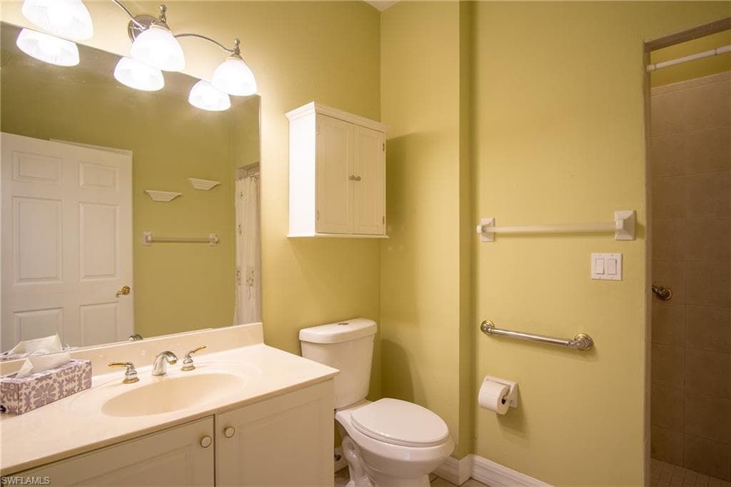 3751 McKinley AVE, FORT MYERS FL 33901-32