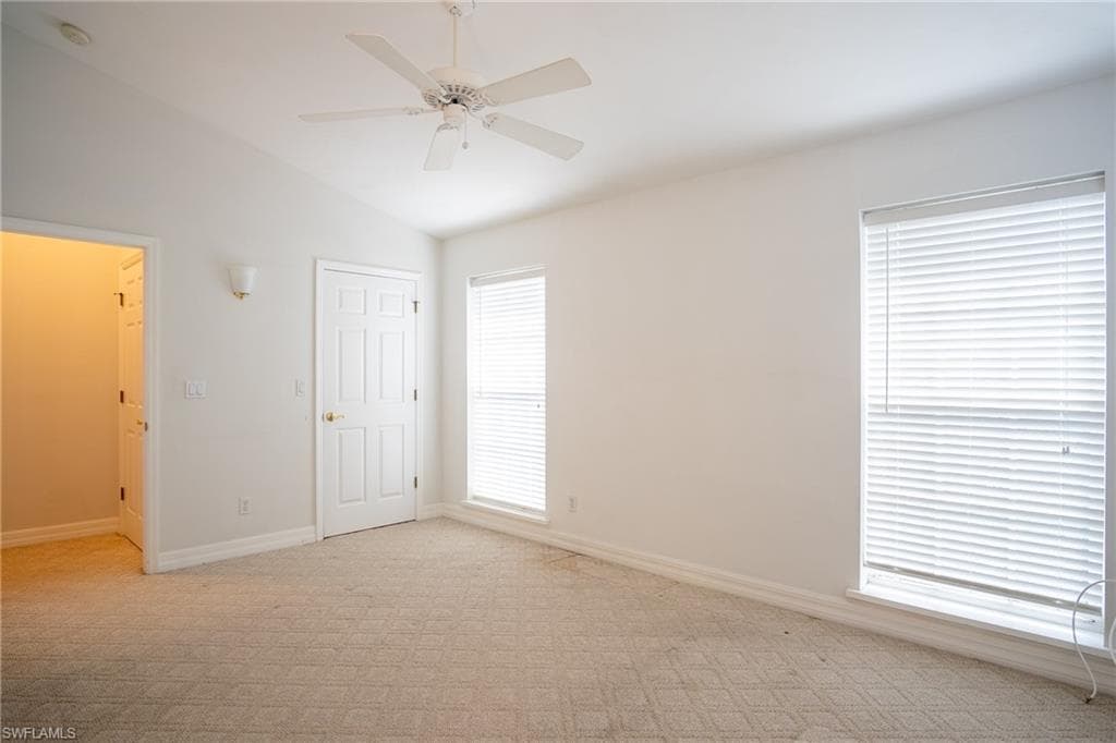 3751 McKinley AVE, FORT MYERS FL 33901-28