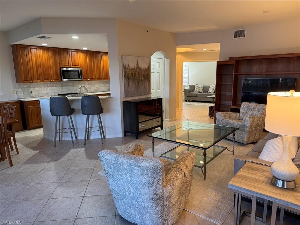 10015 Valiant CT # 102, MIROMAR LAKES FL 33913-4