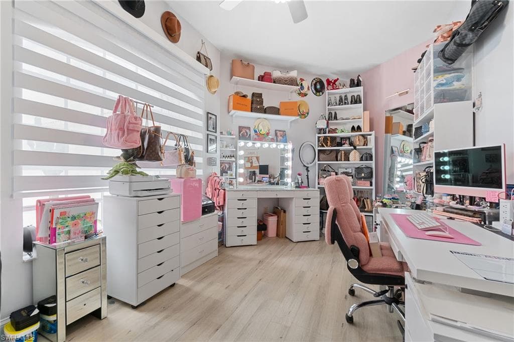 18683 Baseleg AVE, NORTH FORT MYERS FL 33917-14