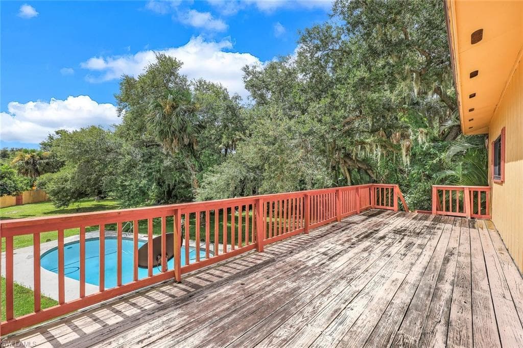 18191 Slater RD, NORTH FORT MYERS FL 33917-5