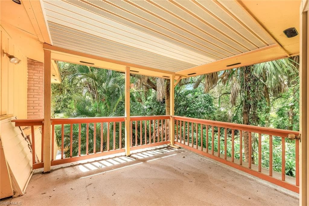 18191 Slater RD, NORTH FORT MYERS FL 33917-21