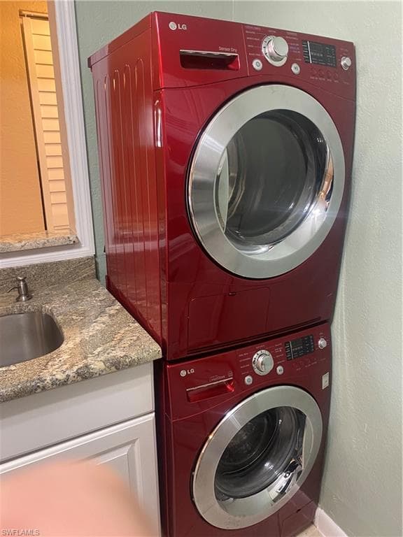 4629 Bayshore DR # J3, NAPLES FL 34112-23