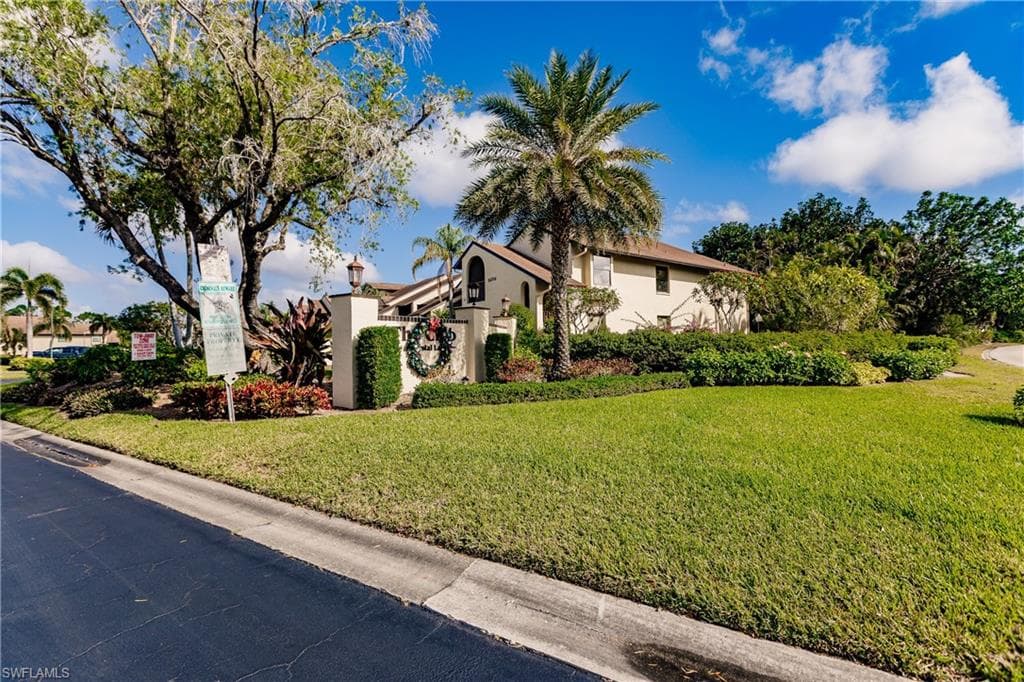 8715 Charter Club CIR # 2, FORT MYERS FL 33919-21