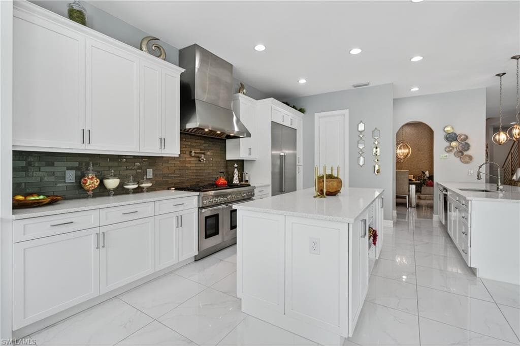 14690 Reserve PL, NAPLES FL 34109-14