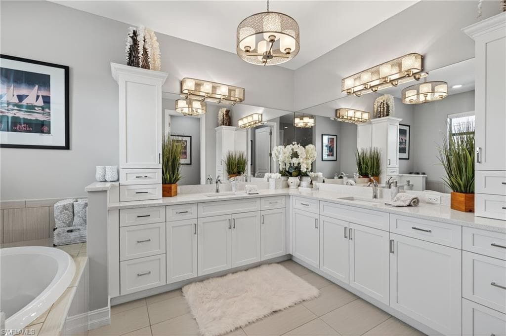 14690 Reserve PL, NAPLES FL 34109-30