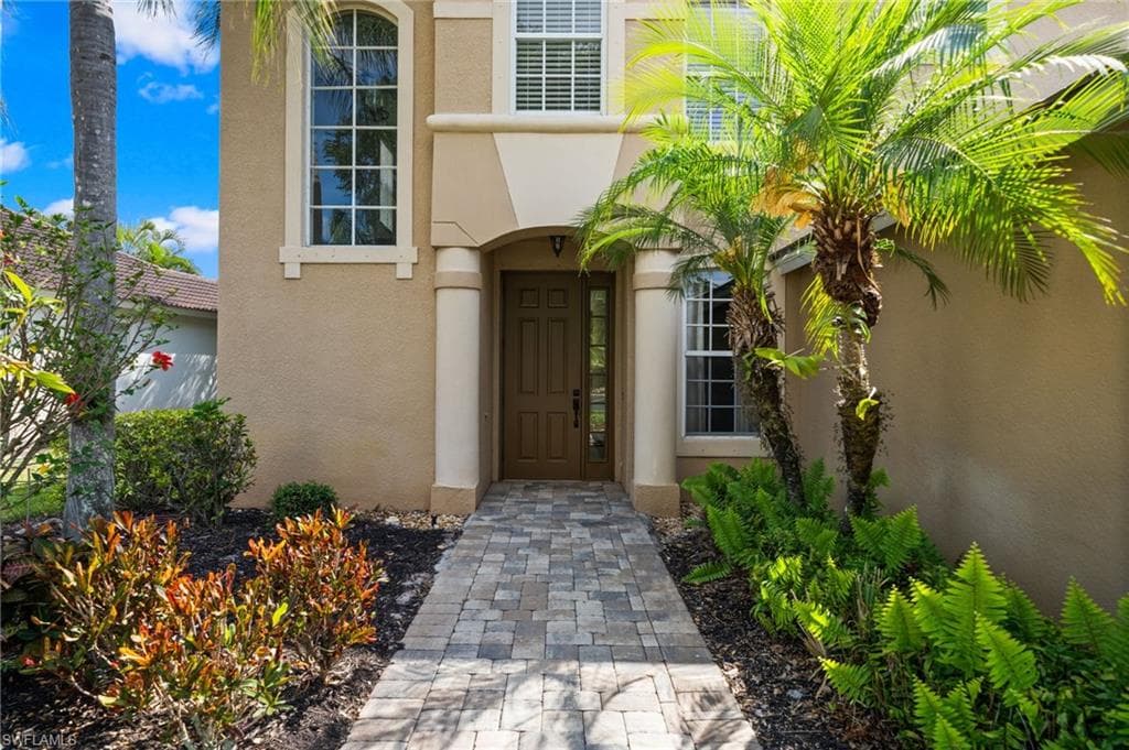 20010 Eagle Glen WAY, ESTERO FL 33928-40