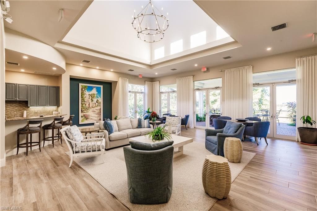 935 Whiskey Creek DR, MARCO ISLAND FL 34145-12