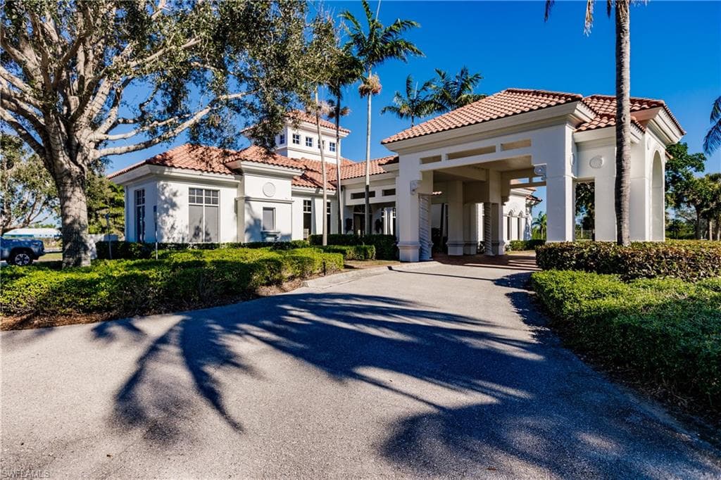 935 Whiskey Creek DR, MARCO ISLAND FL 34145-11