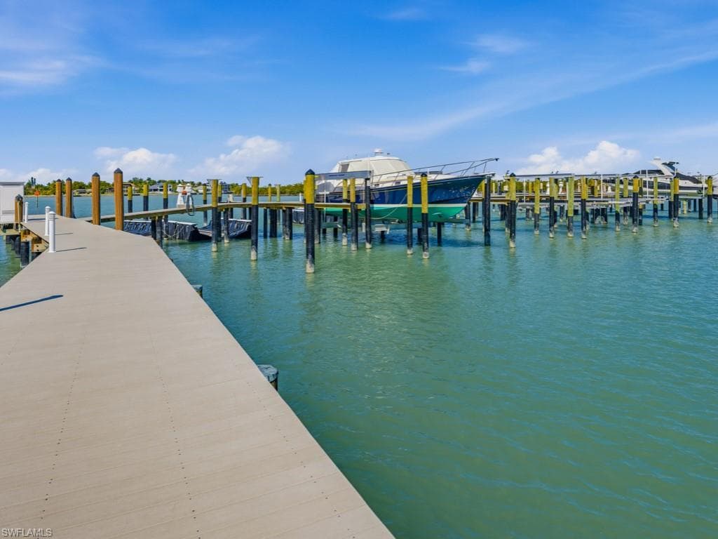 935 Whiskey Creek DR, MARCO ISLAND FL 34145-31