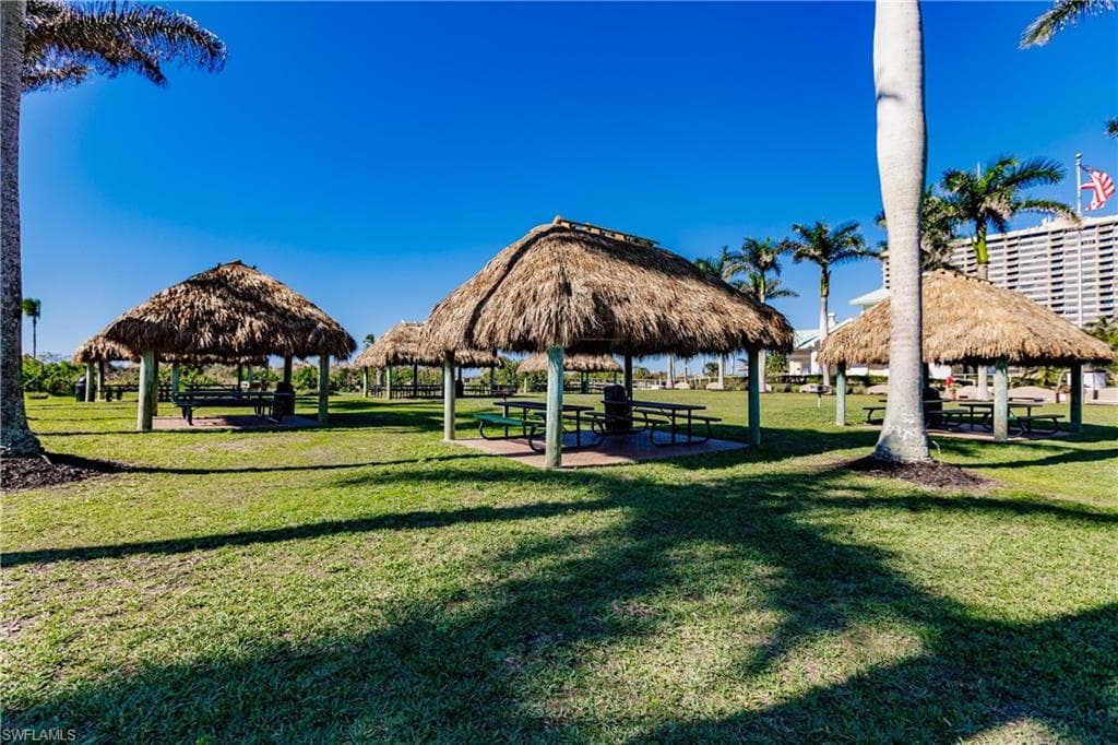 935 Whiskey Creek DR, MARCO ISLAND FL 34145-20