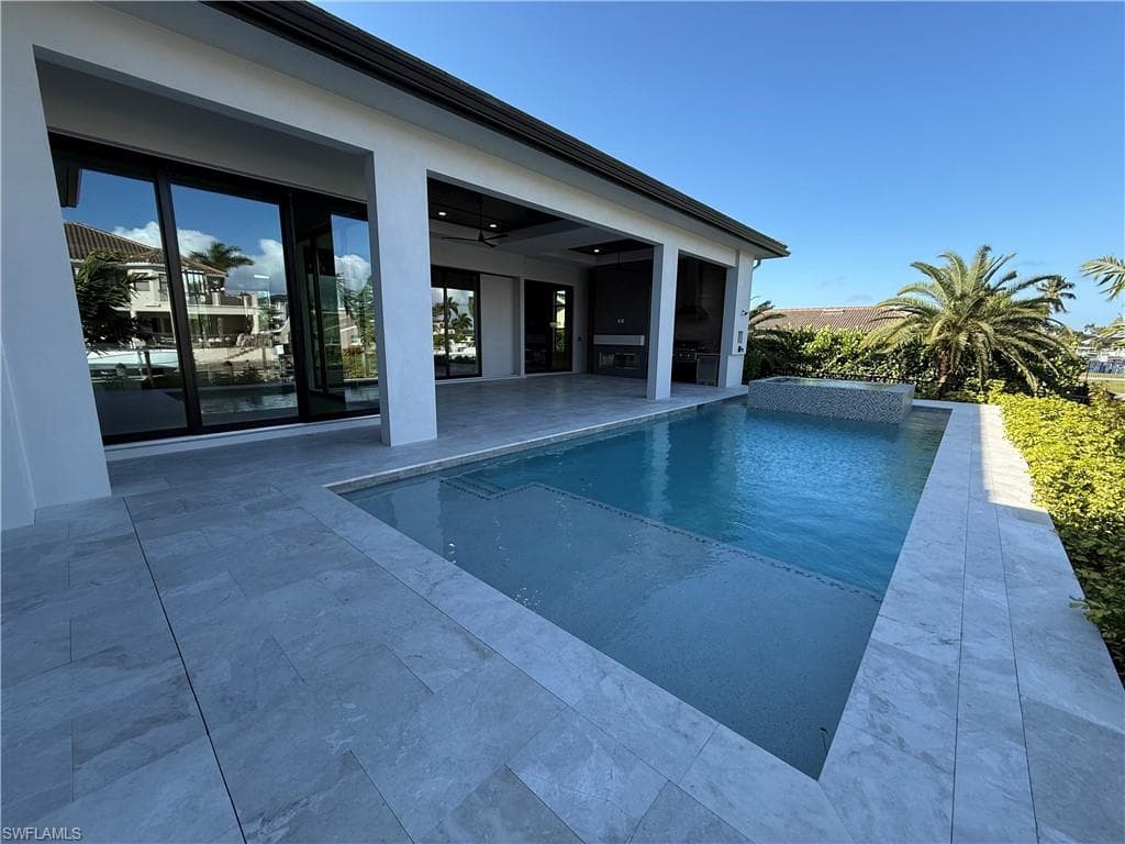 6802 Griffin BLVD, FORT MYERS FL 33908-28