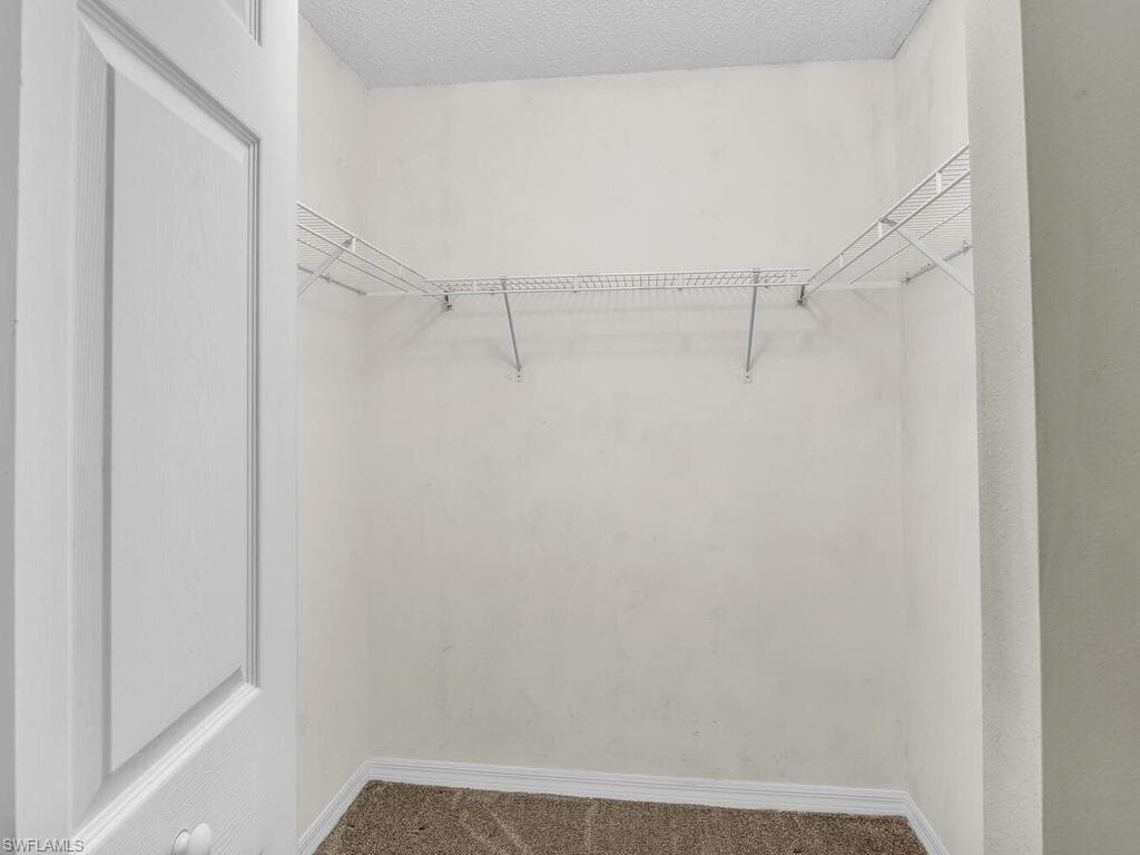 8930 Colonnades CT E # 612, BONITA SPRINGS FL 34135-20