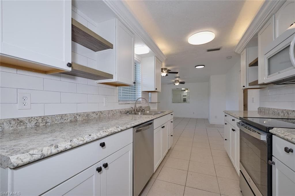 2321 Thurlow ST, ALVA FL 33920-7